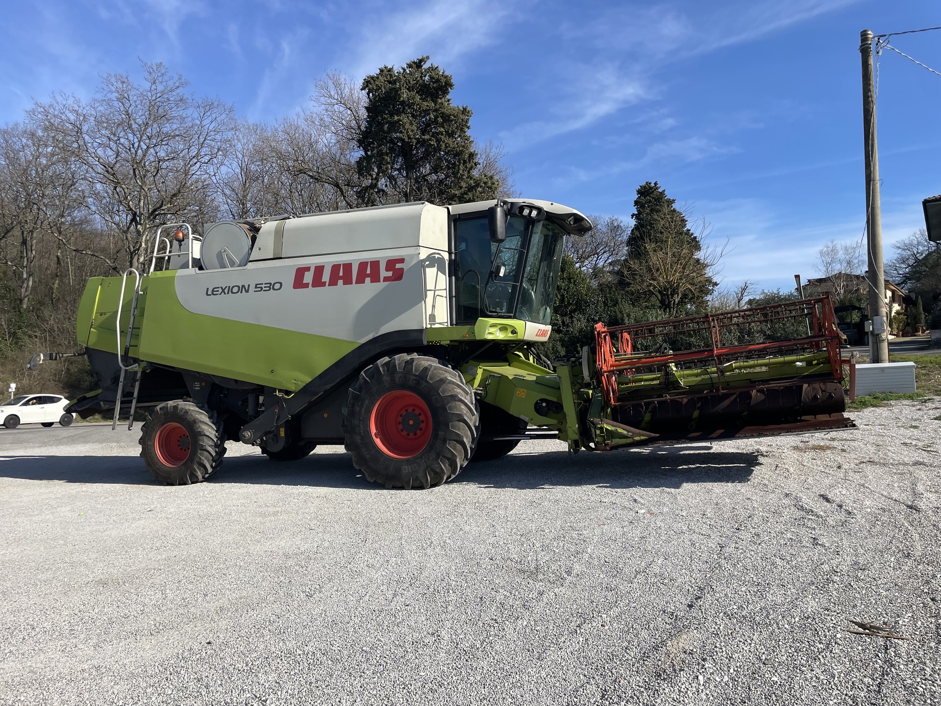 CLAAS LEXION 530