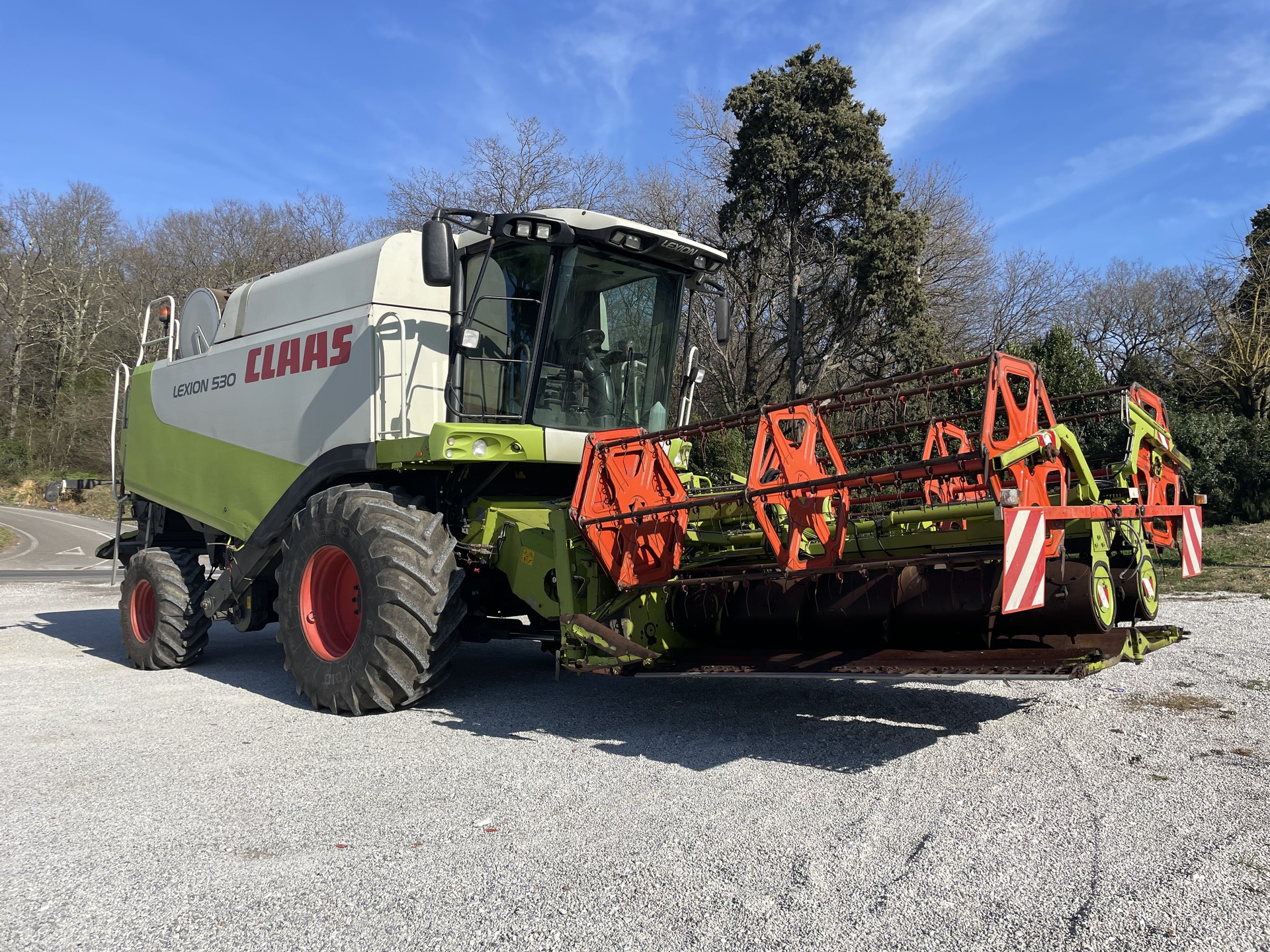 CLAAS LEXION 530