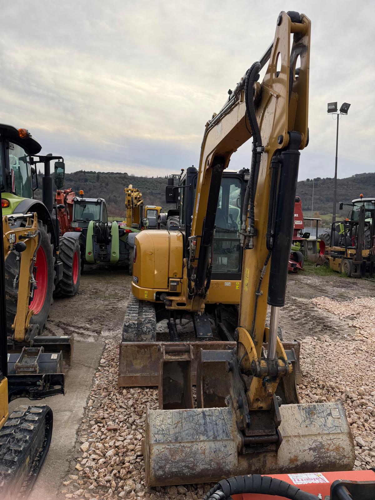 CATERPILLAR 305 E2 CR