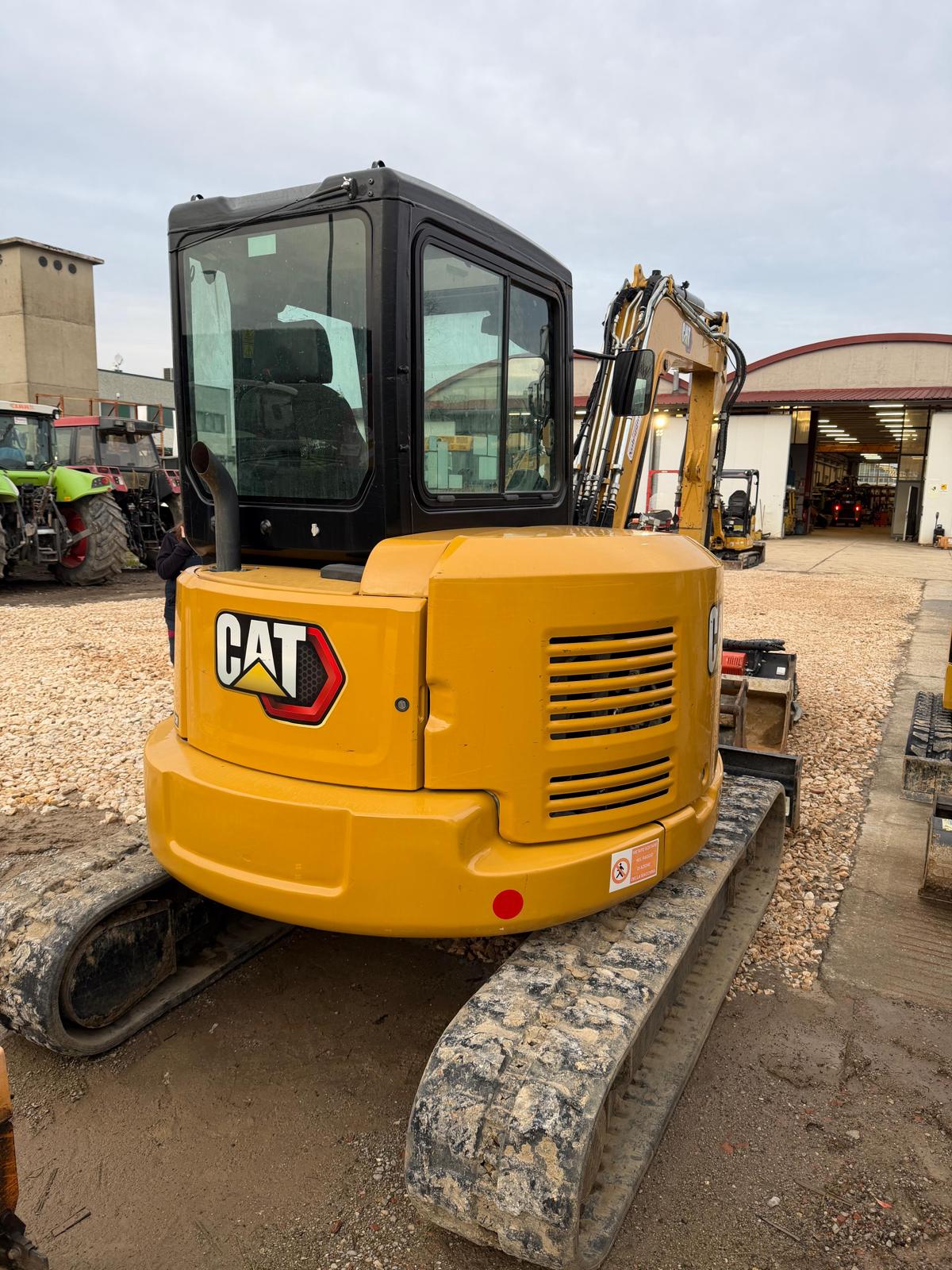 CATERPILLAR 305 E2 CR