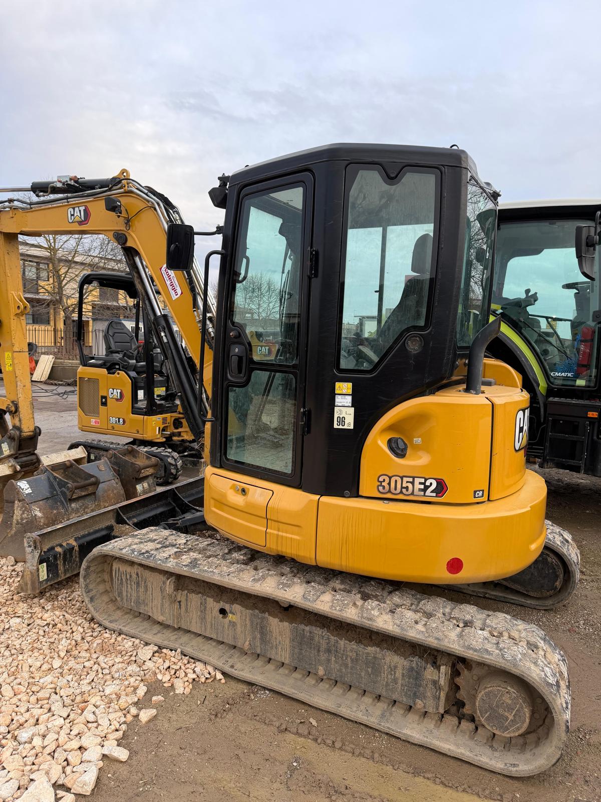 CATERPILLAR 305 E2 CR