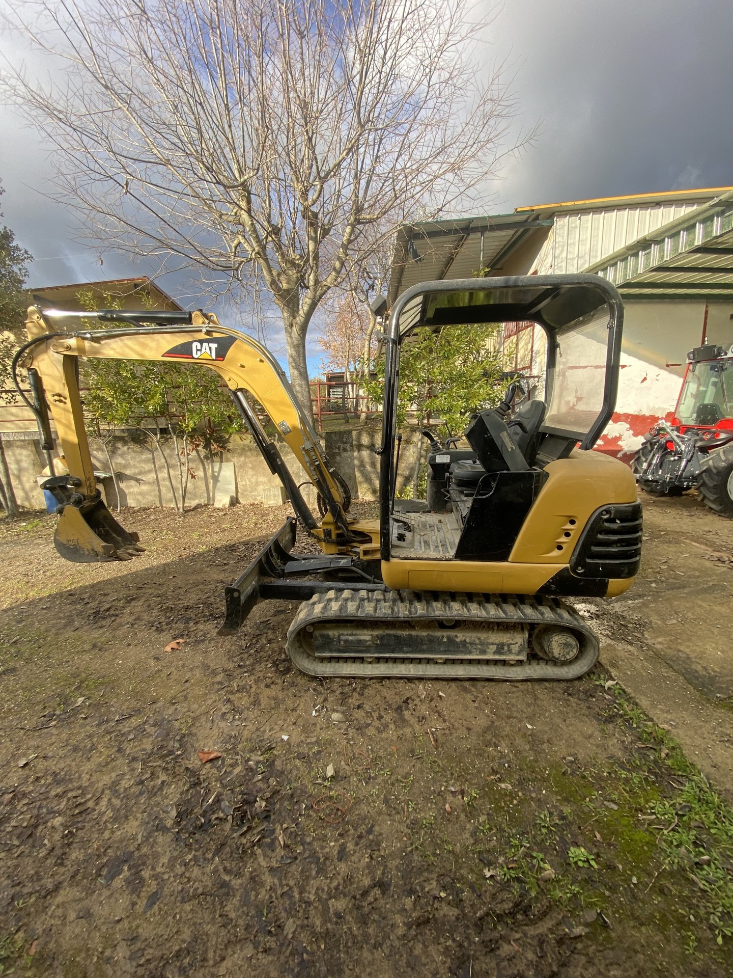 Caterpillar 302.5