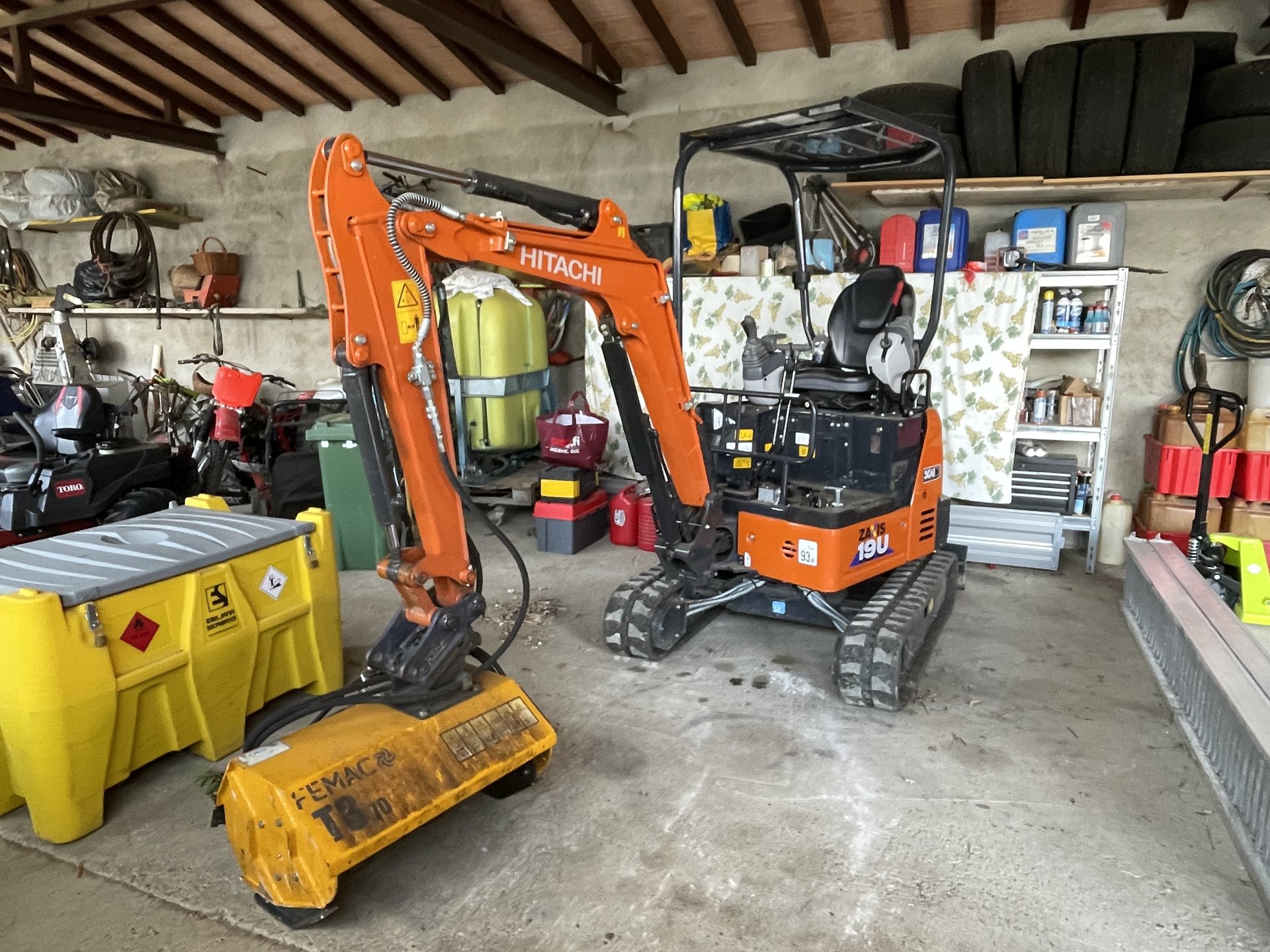 HITACHI ZAXIS 19 U-6