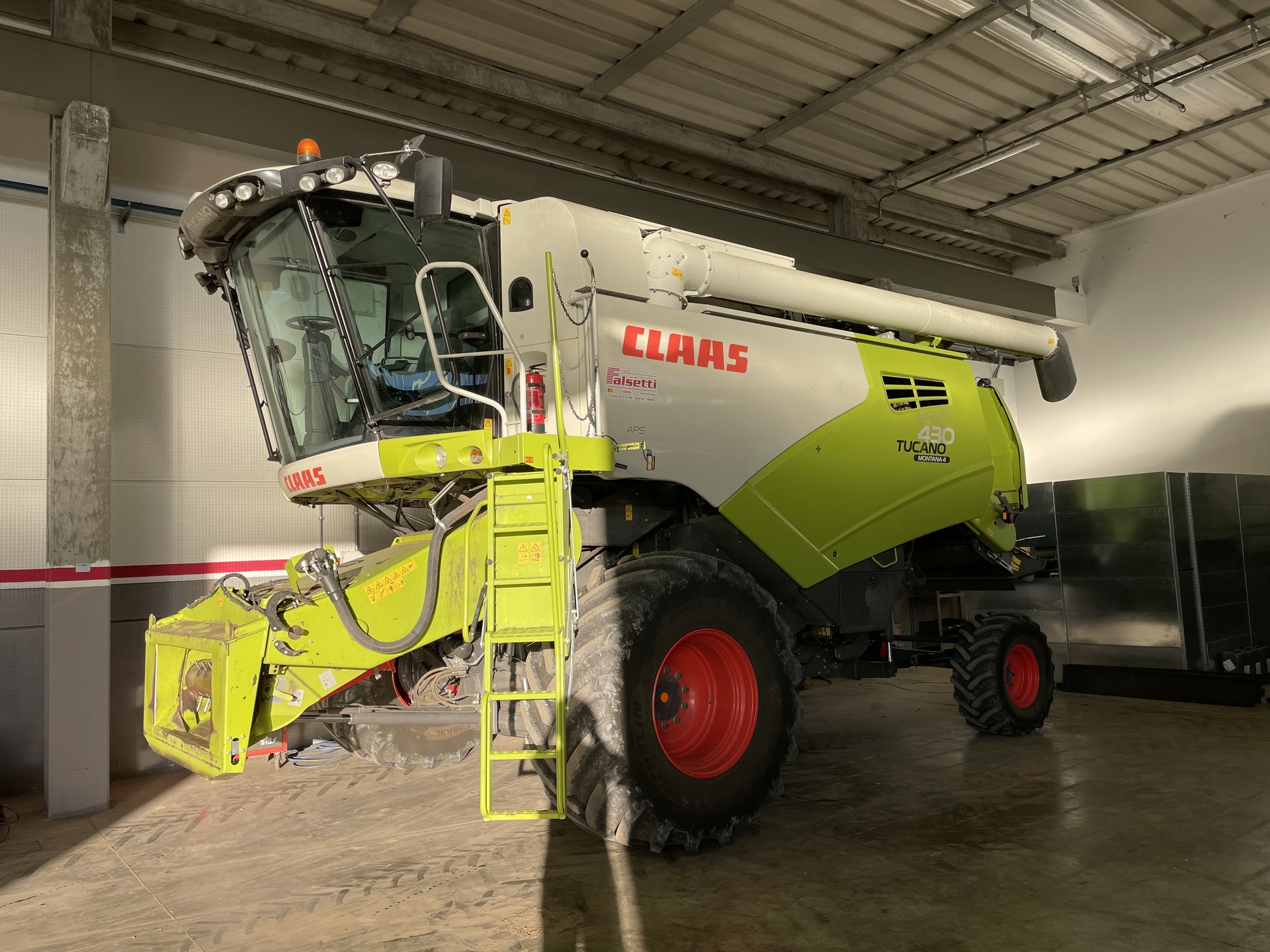 CLAAS TUCANO 430