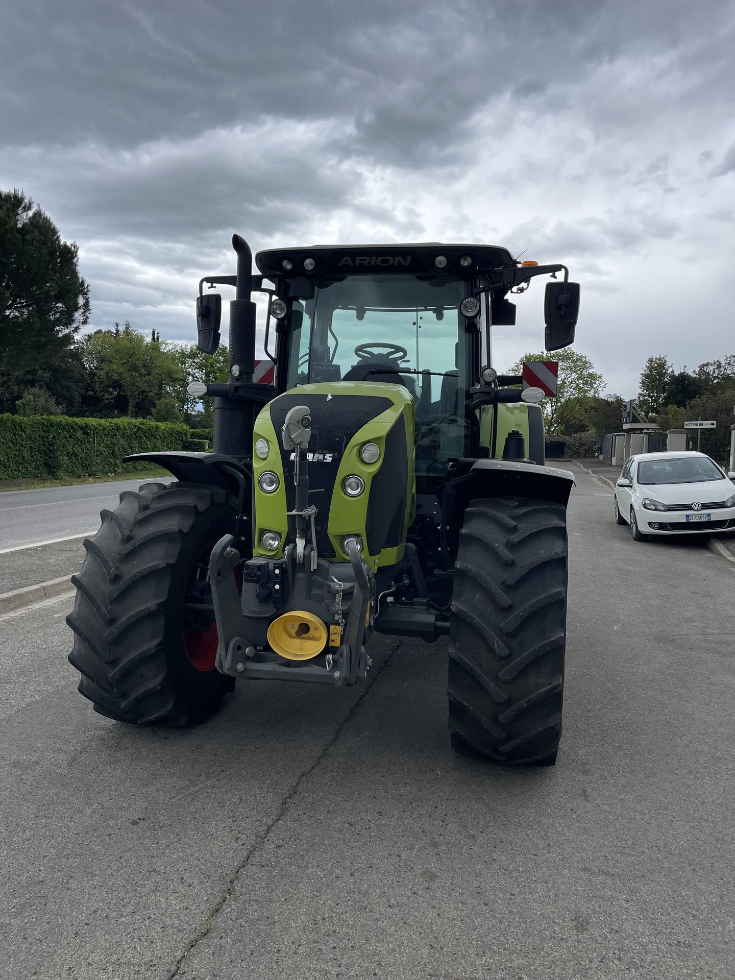 CLAAS ARION 550
