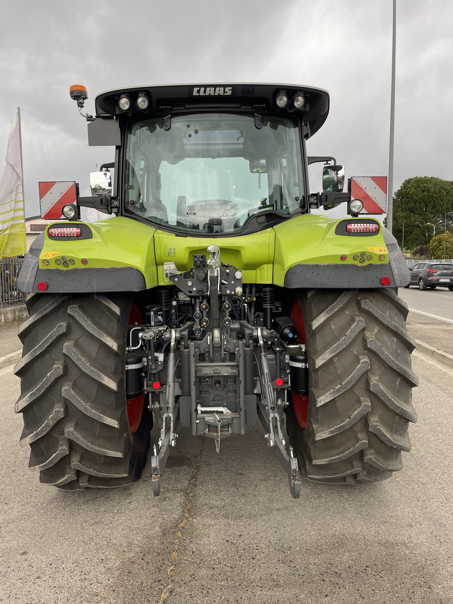 CLAAS ARION 550