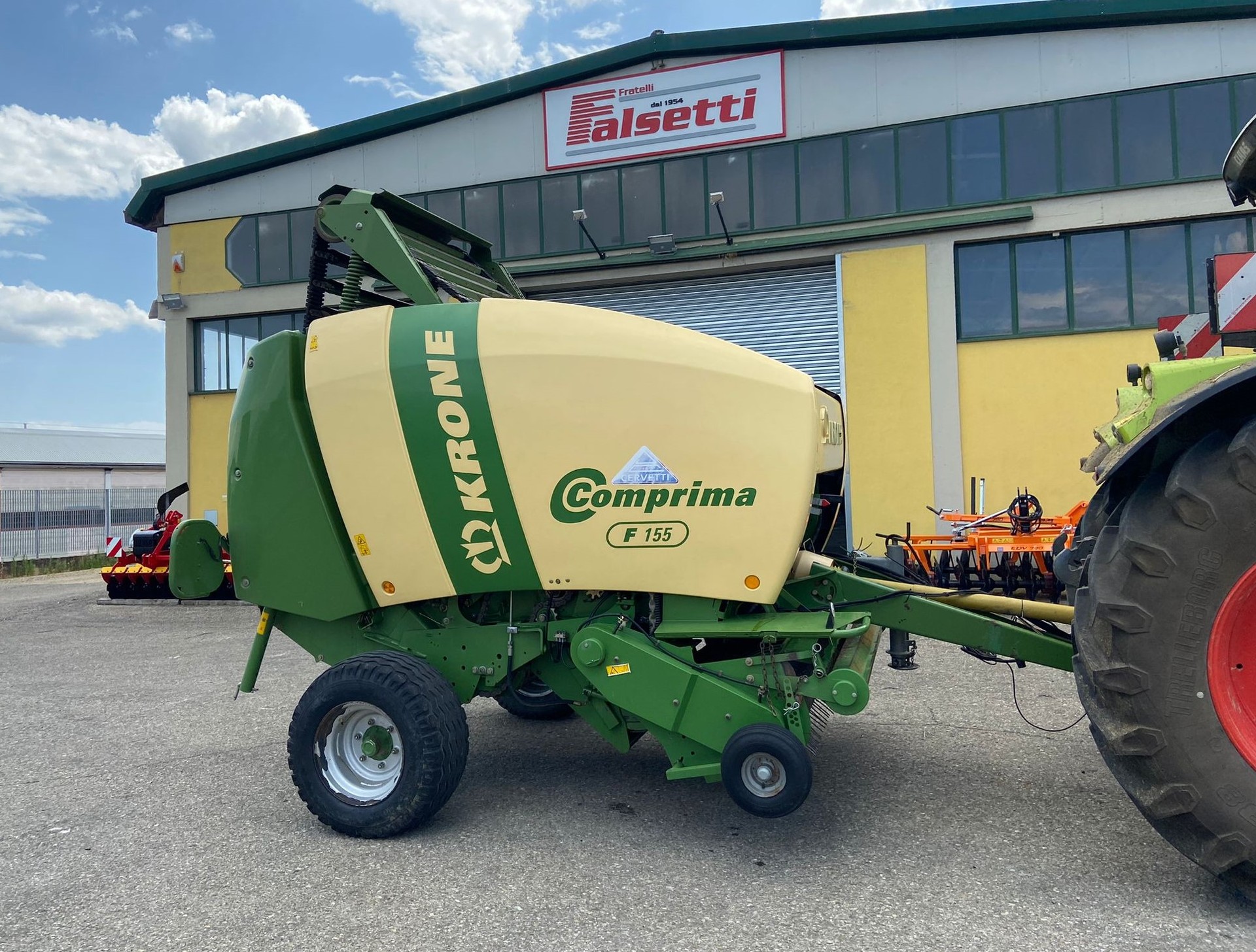 KRONE COMPRIMA F155