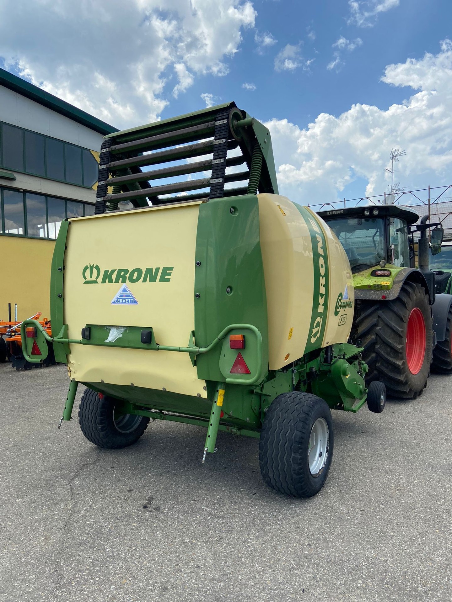 KRONE COMPRIMA F155