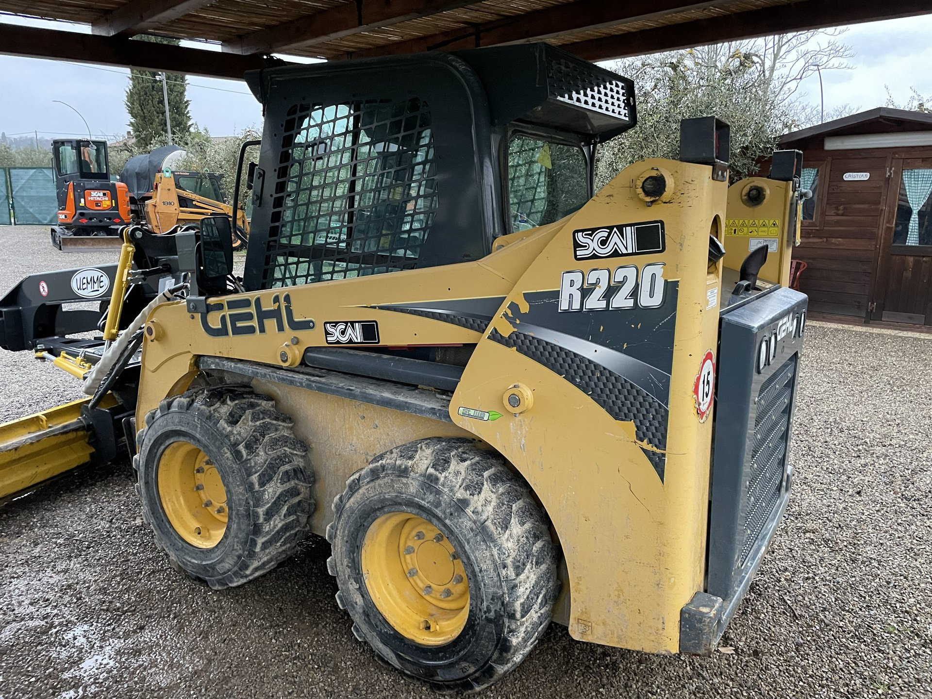 GEHL R220