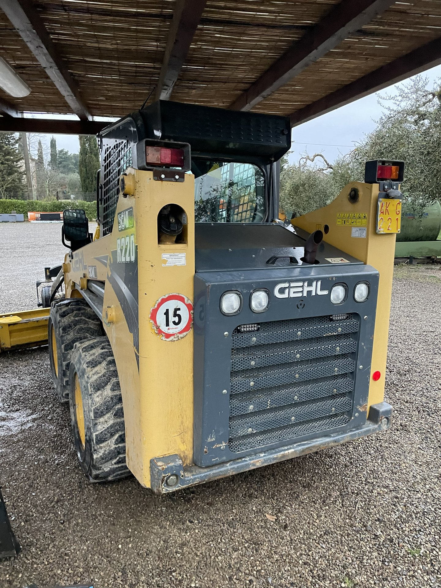 GEHL R220