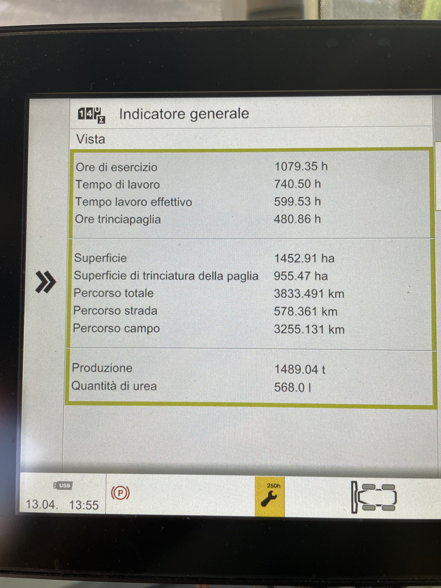 CLAAS TUCANO 430 (2)