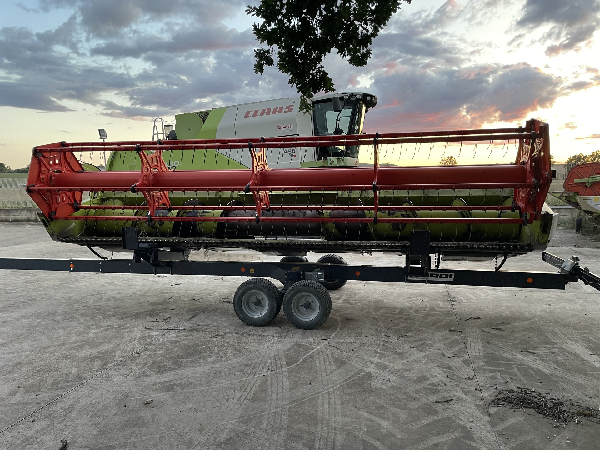 CLAAS TUCANO 430 (2)