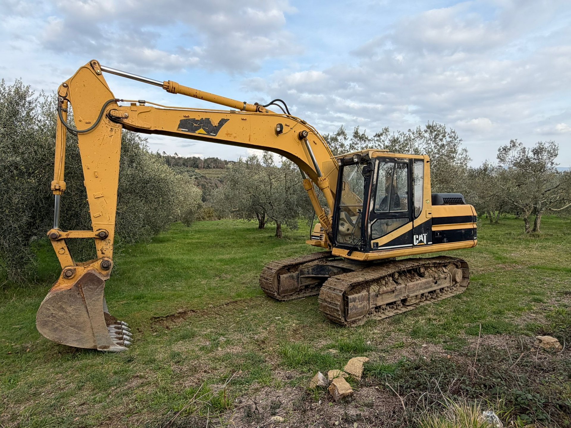 CATERPILLAR 317 B