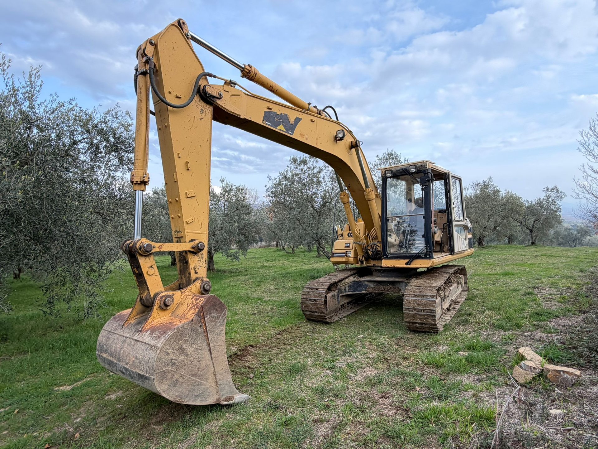 CATERPILLAR 317 B