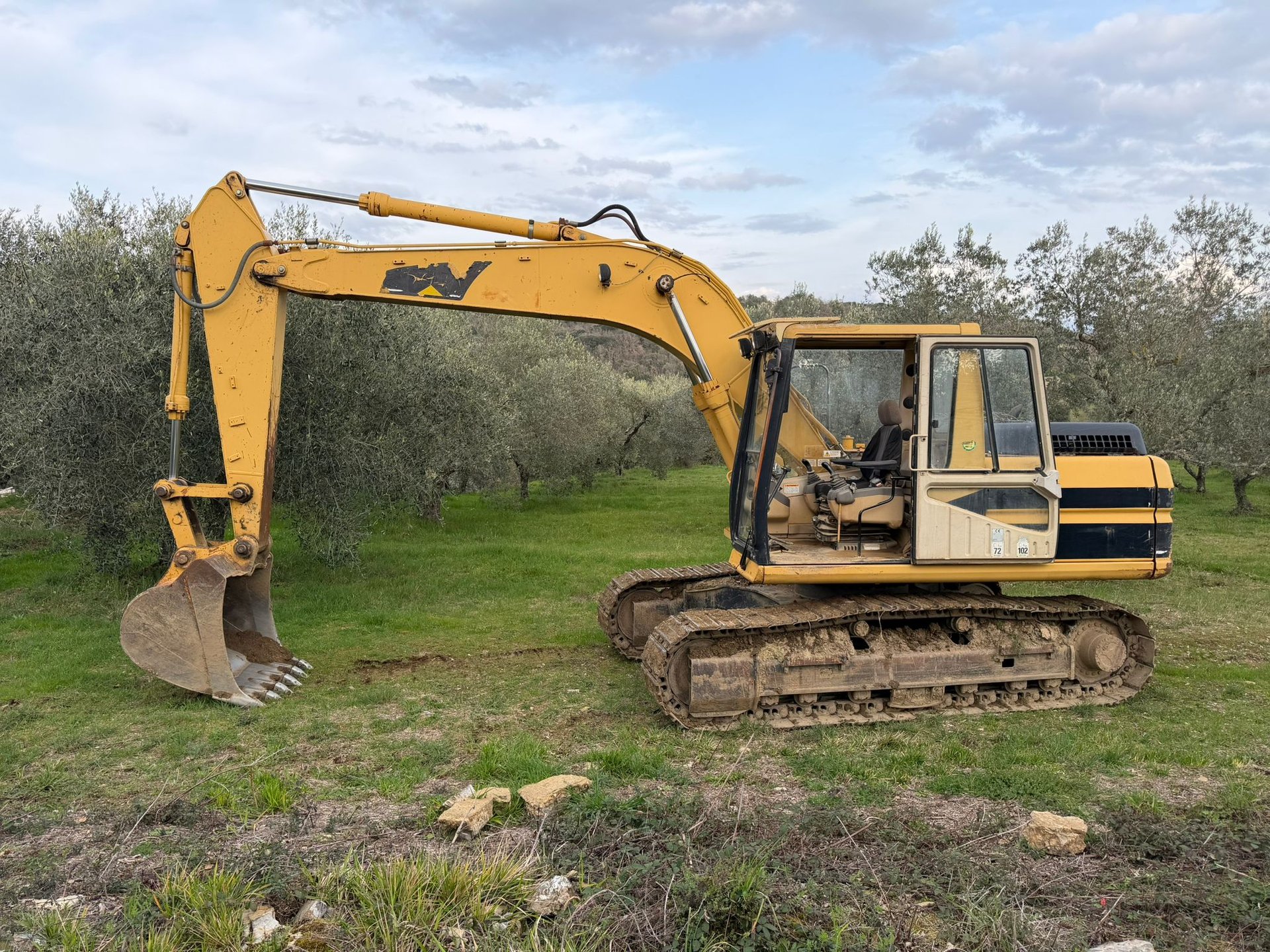 CATERPILLAR 317 B