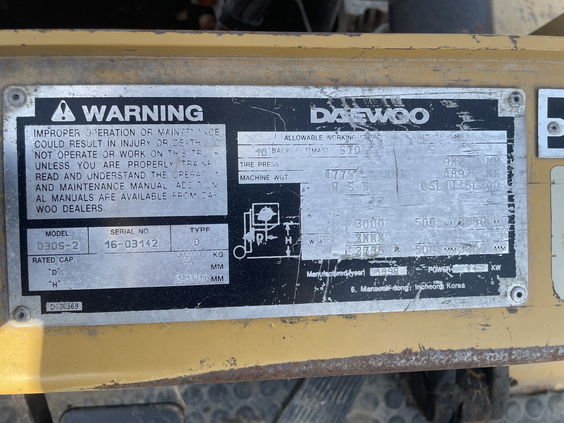 DAEWOO D 30 S