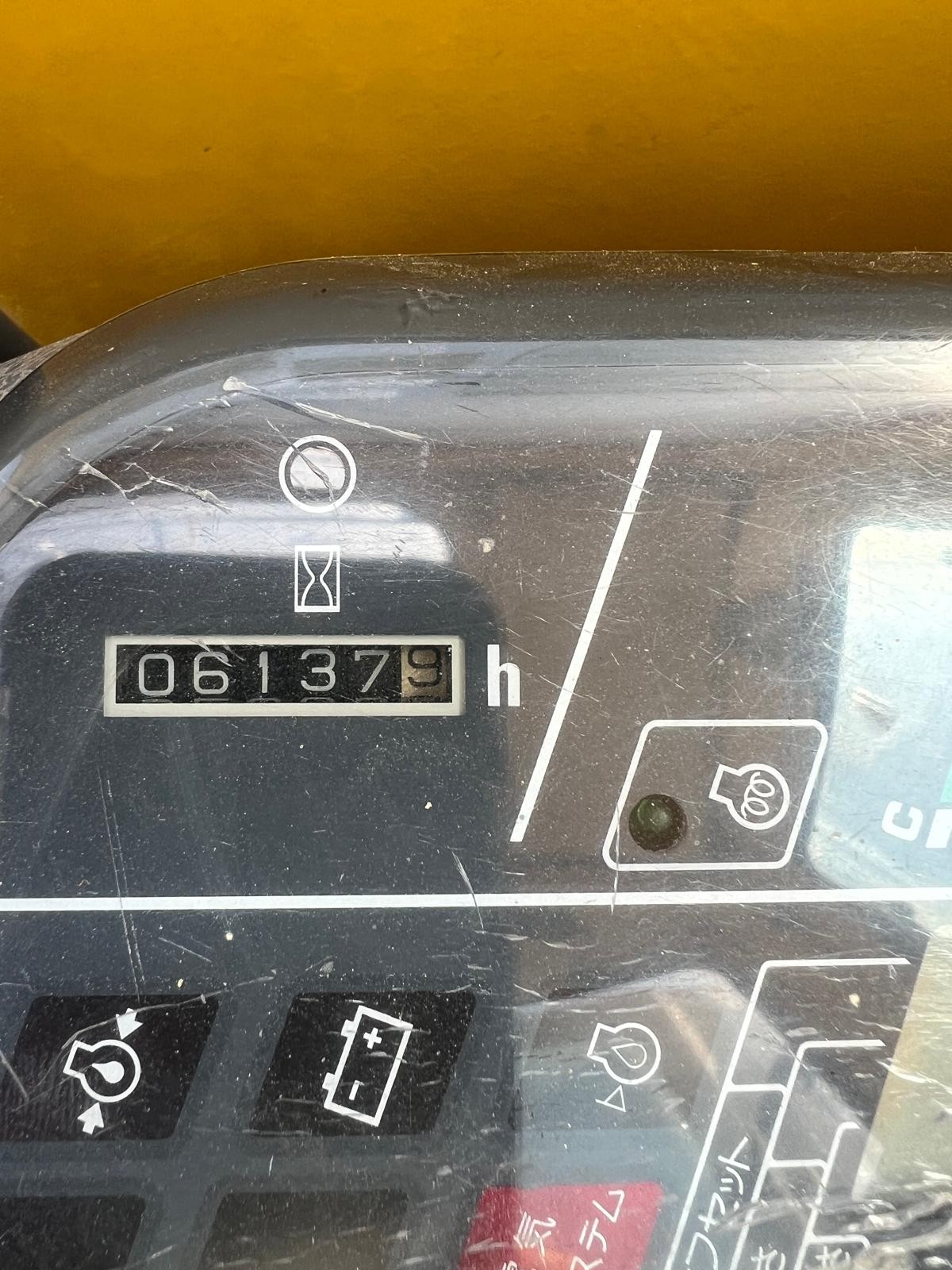 KOMATSU PC128
