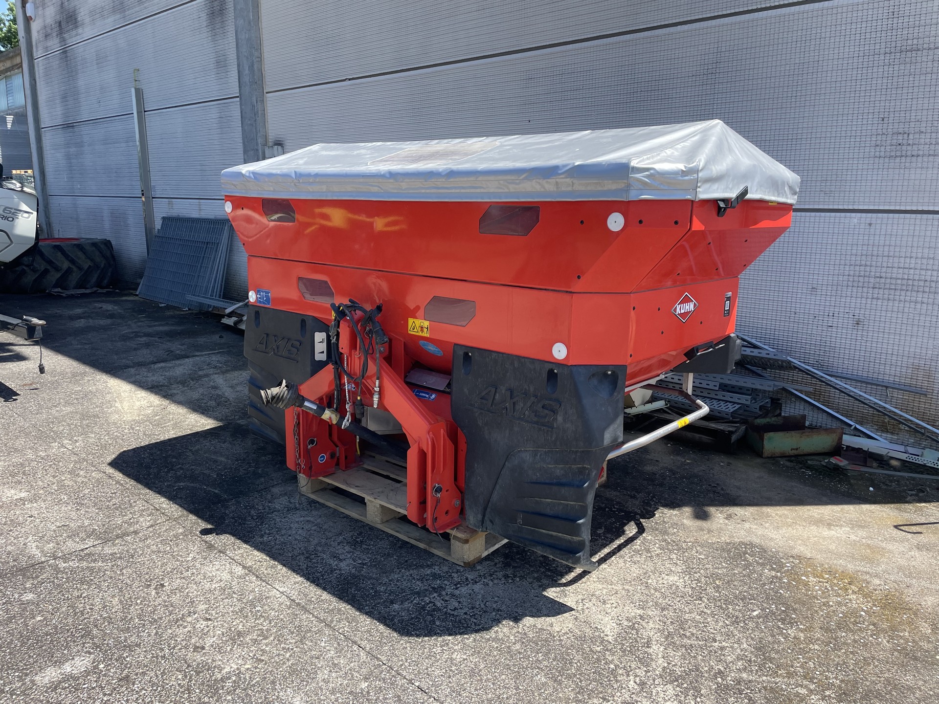 KUHN AXIS 40.2 M-EMC-W