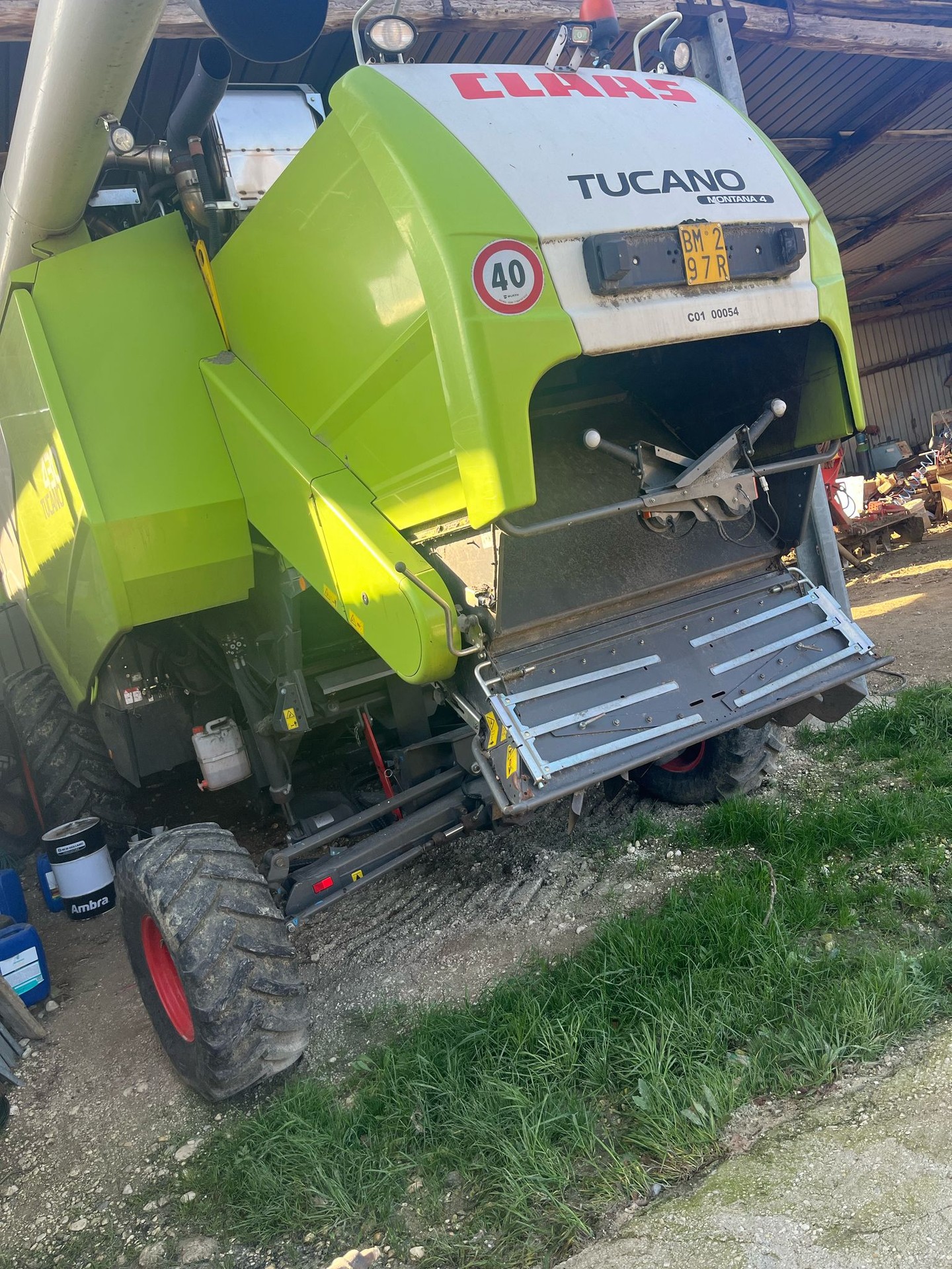 CLAAS TUCANO 430 (4)