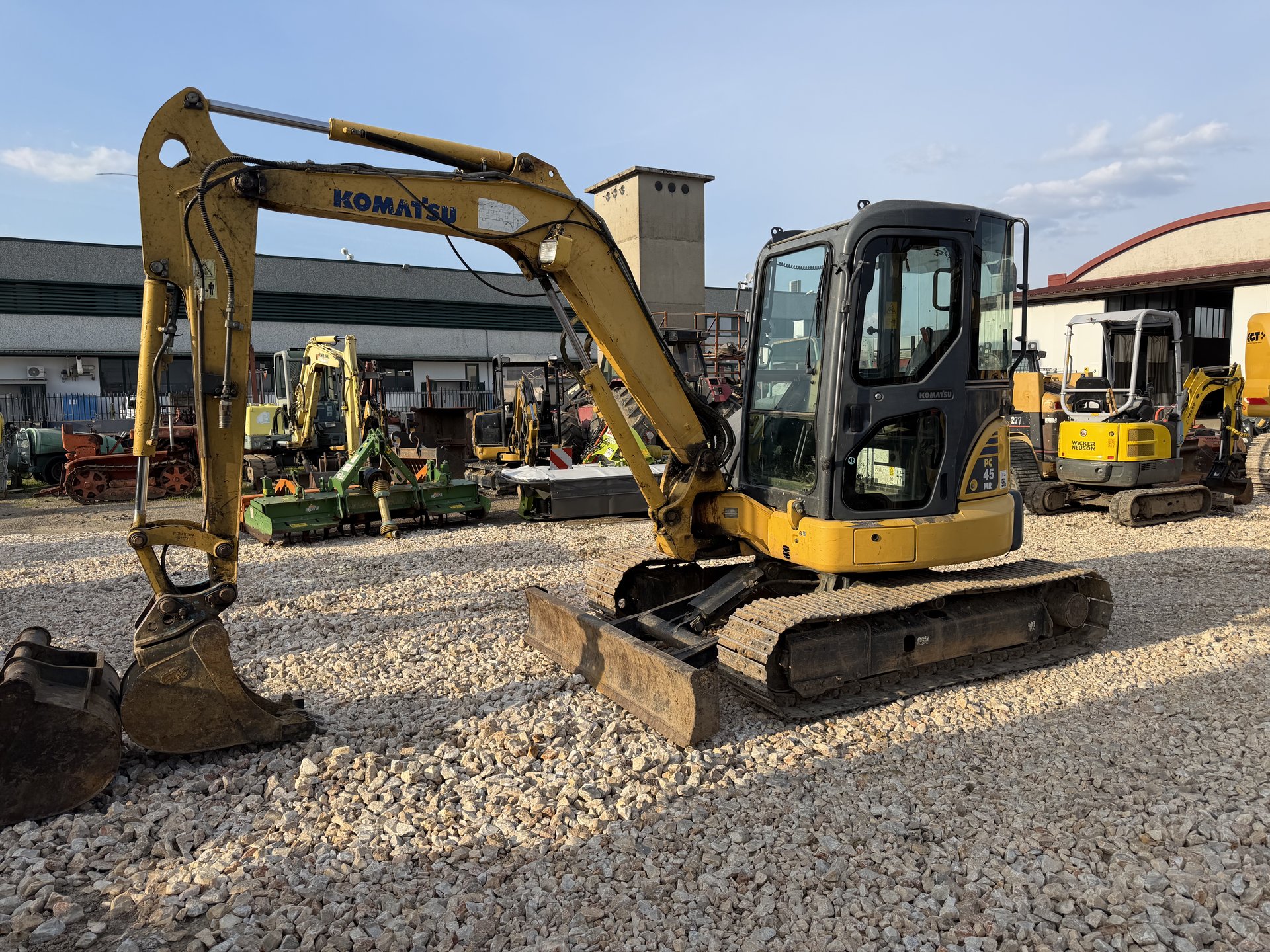 KOMATSU PC 45