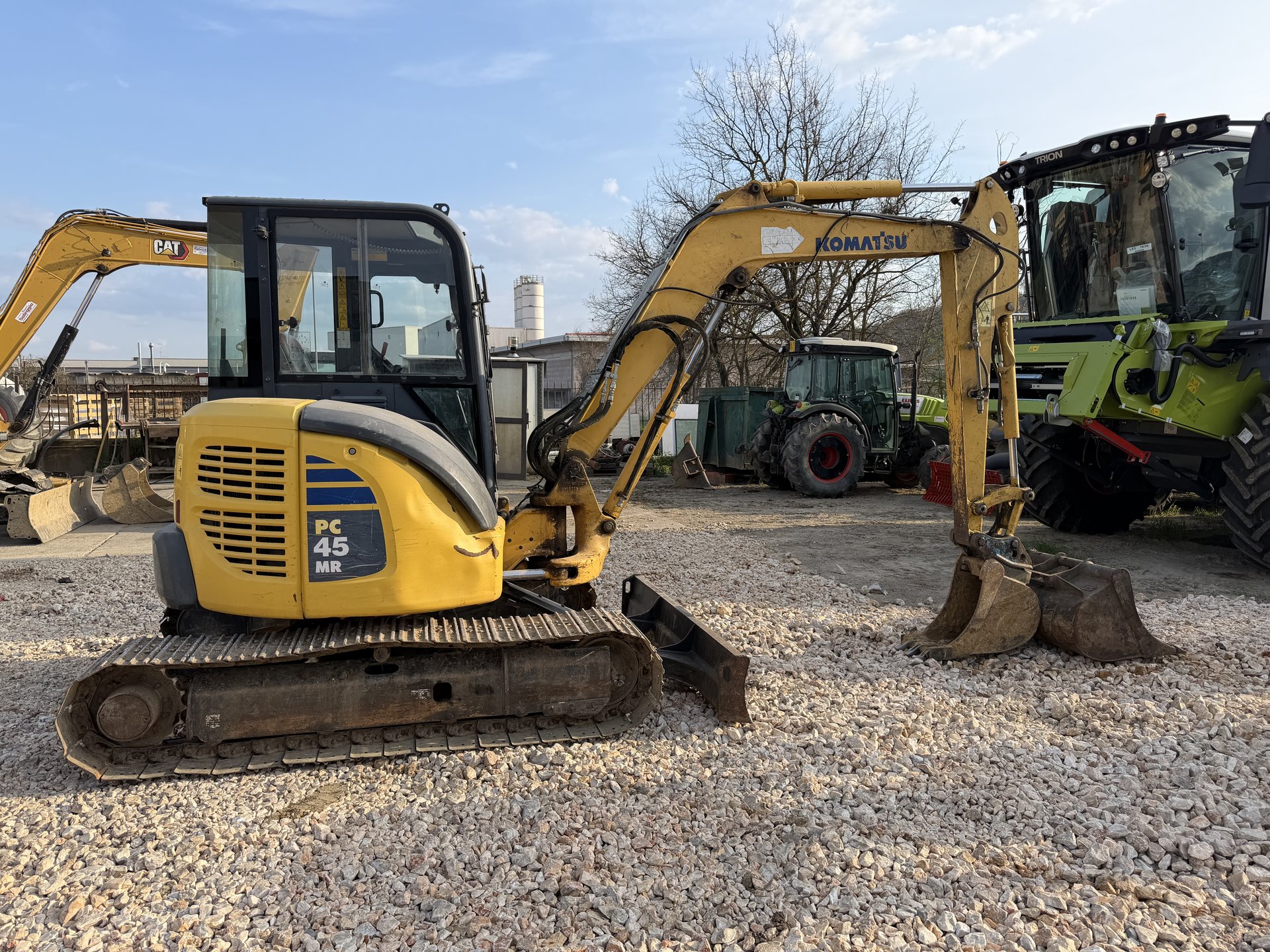 KOMATSU PC 45