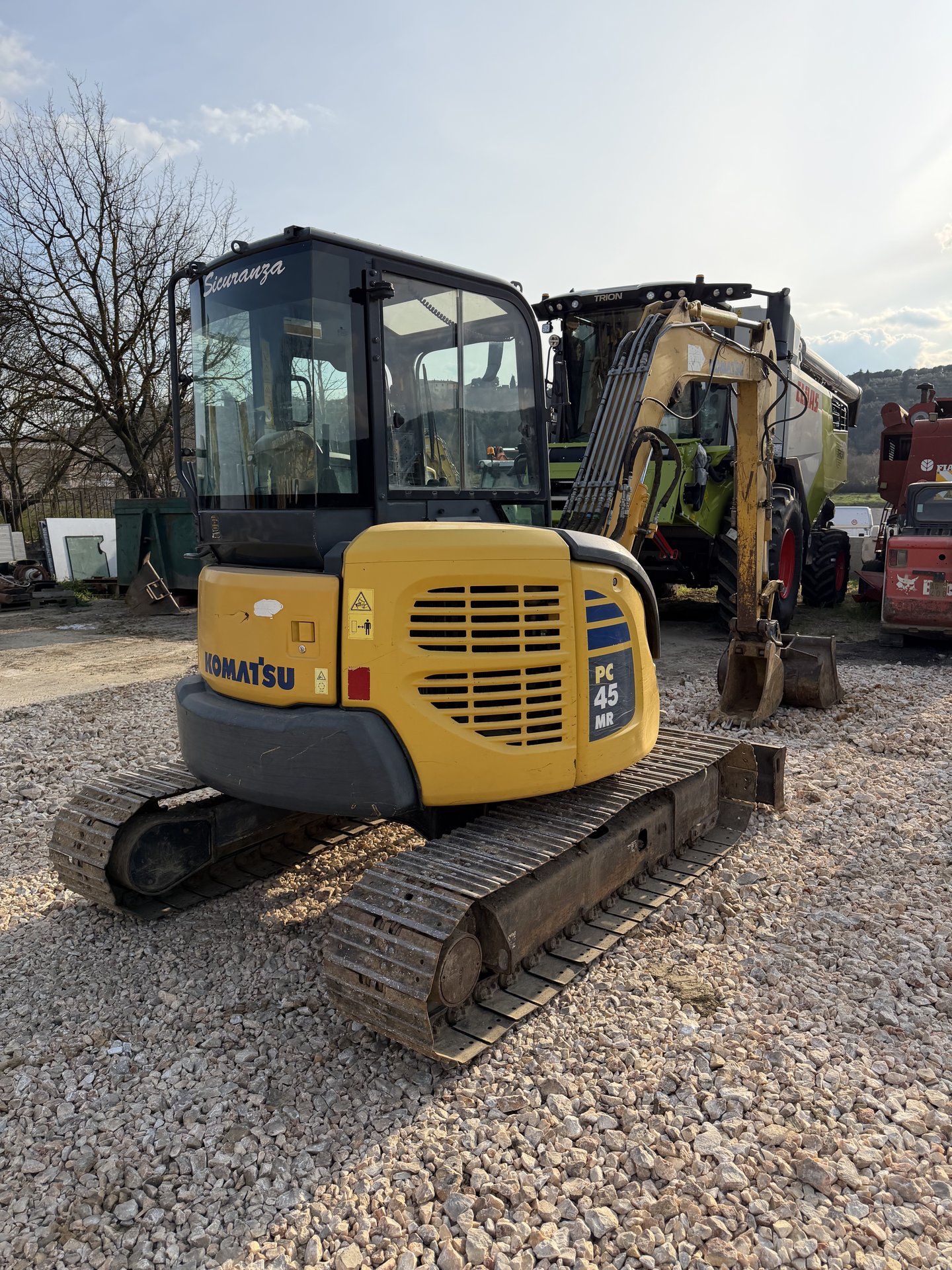 KOMATSU PC 45