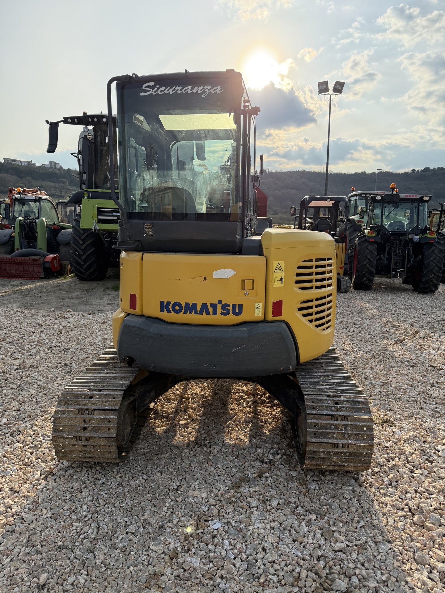 KOMATSU PC 45