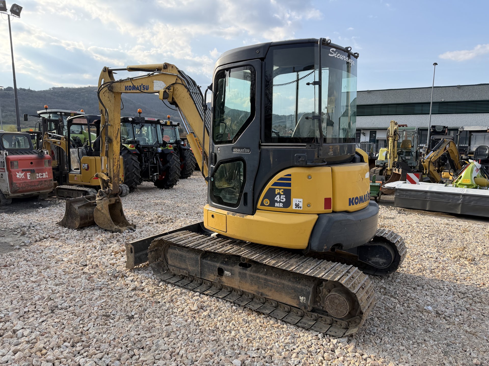KOMATSU PC 45