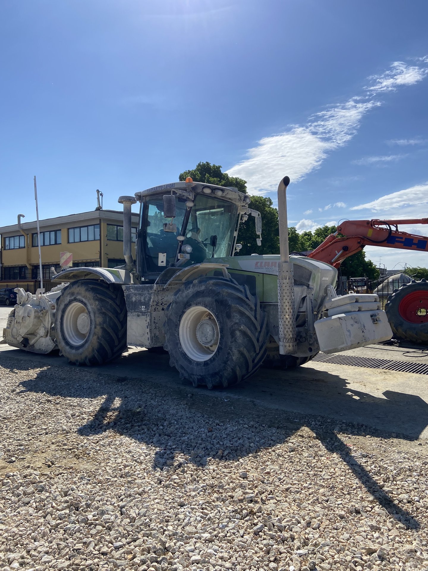 CLAAS XERION 3800 TRAC VC