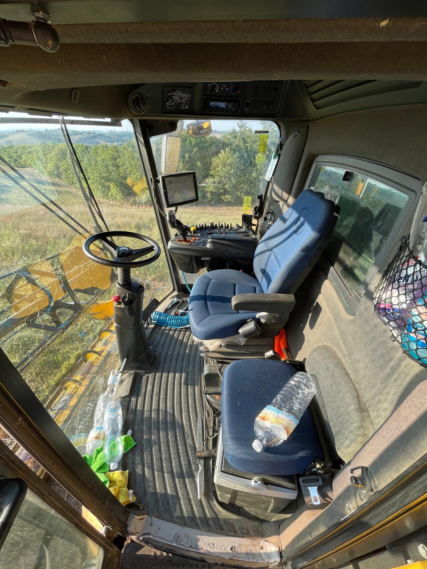 NEW HOLLAND CX 5.90