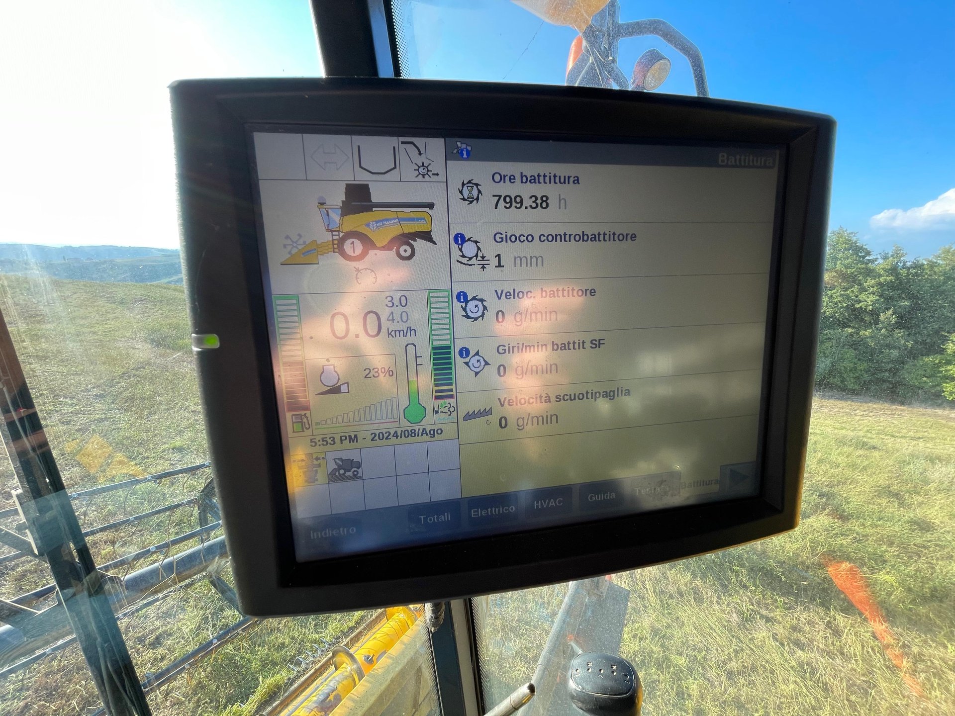 NEW HOLLAND CX 5.90