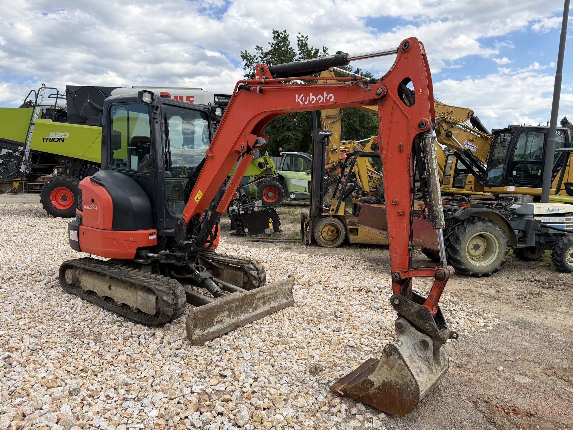 KUBOTA KX 037 - 4