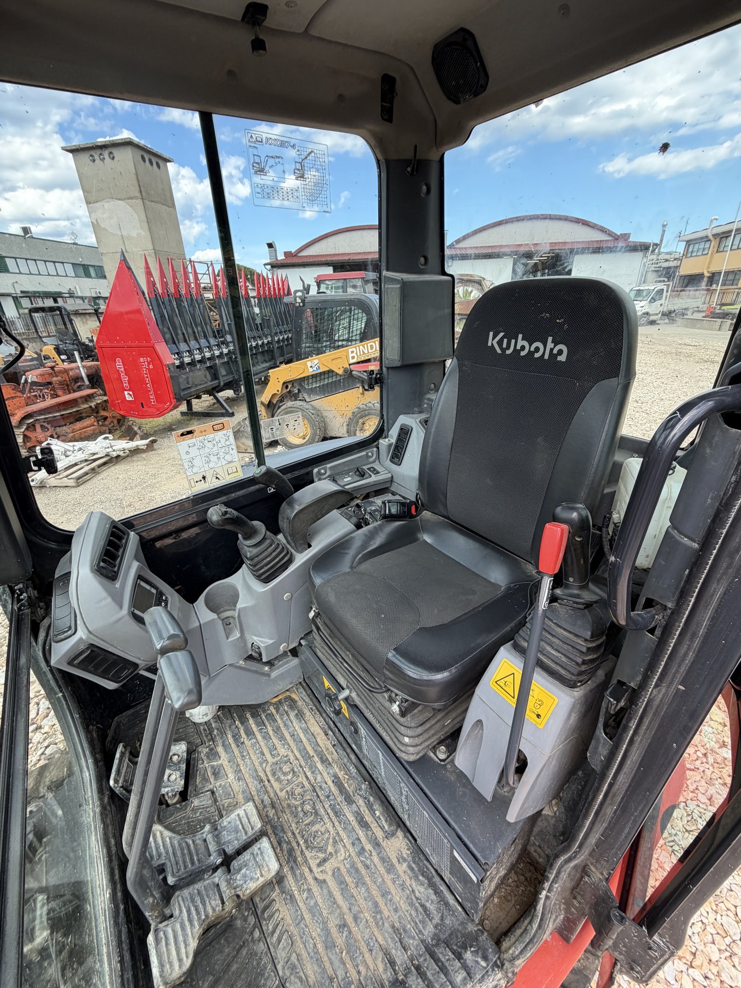 KUBOTA KX 037 - 4