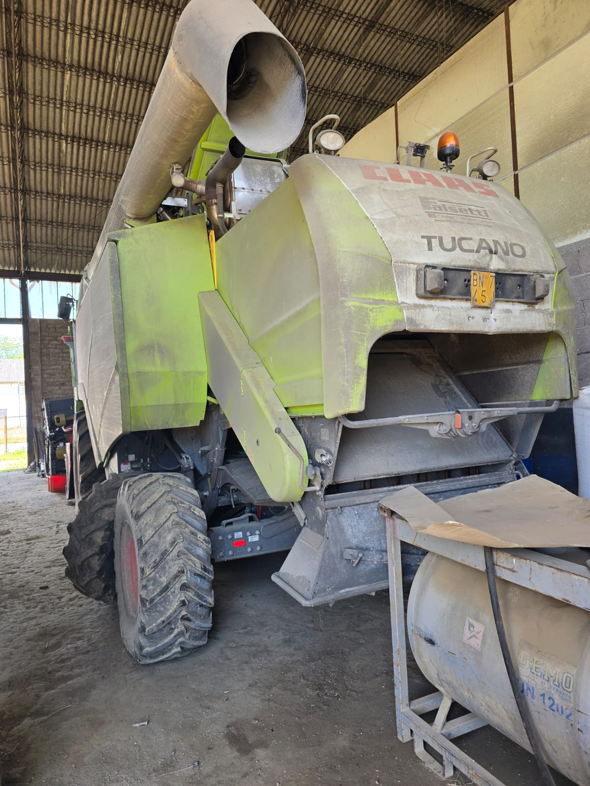 CLAAS TUCANO 420