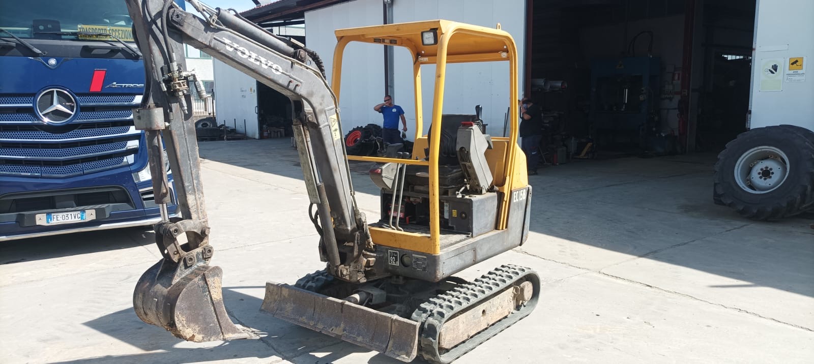 VOLVO EC 15 B