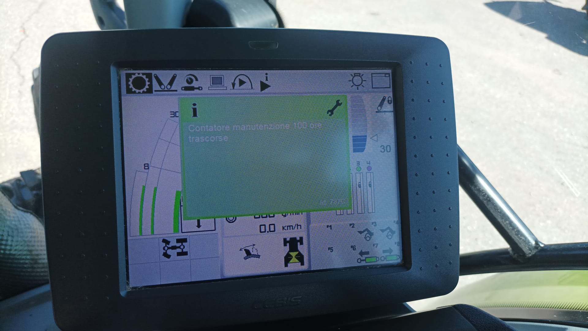 CLAAS ARION 550