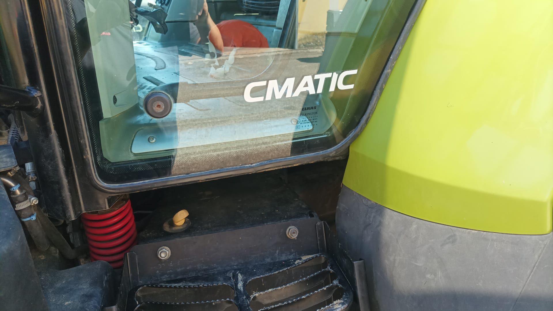 CLAAS ARION 550
