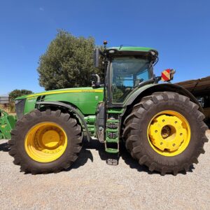 JOHN DEERE 8400 R
