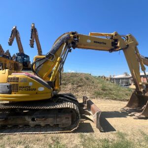 KOMATSU PC128