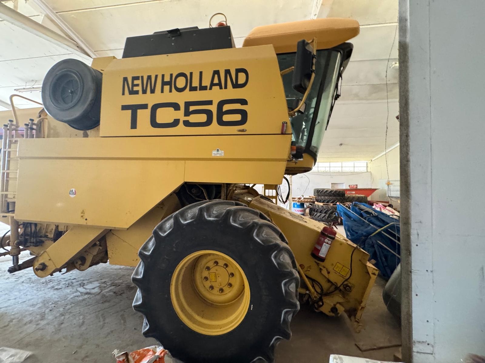 NEW HOLLAND TC56