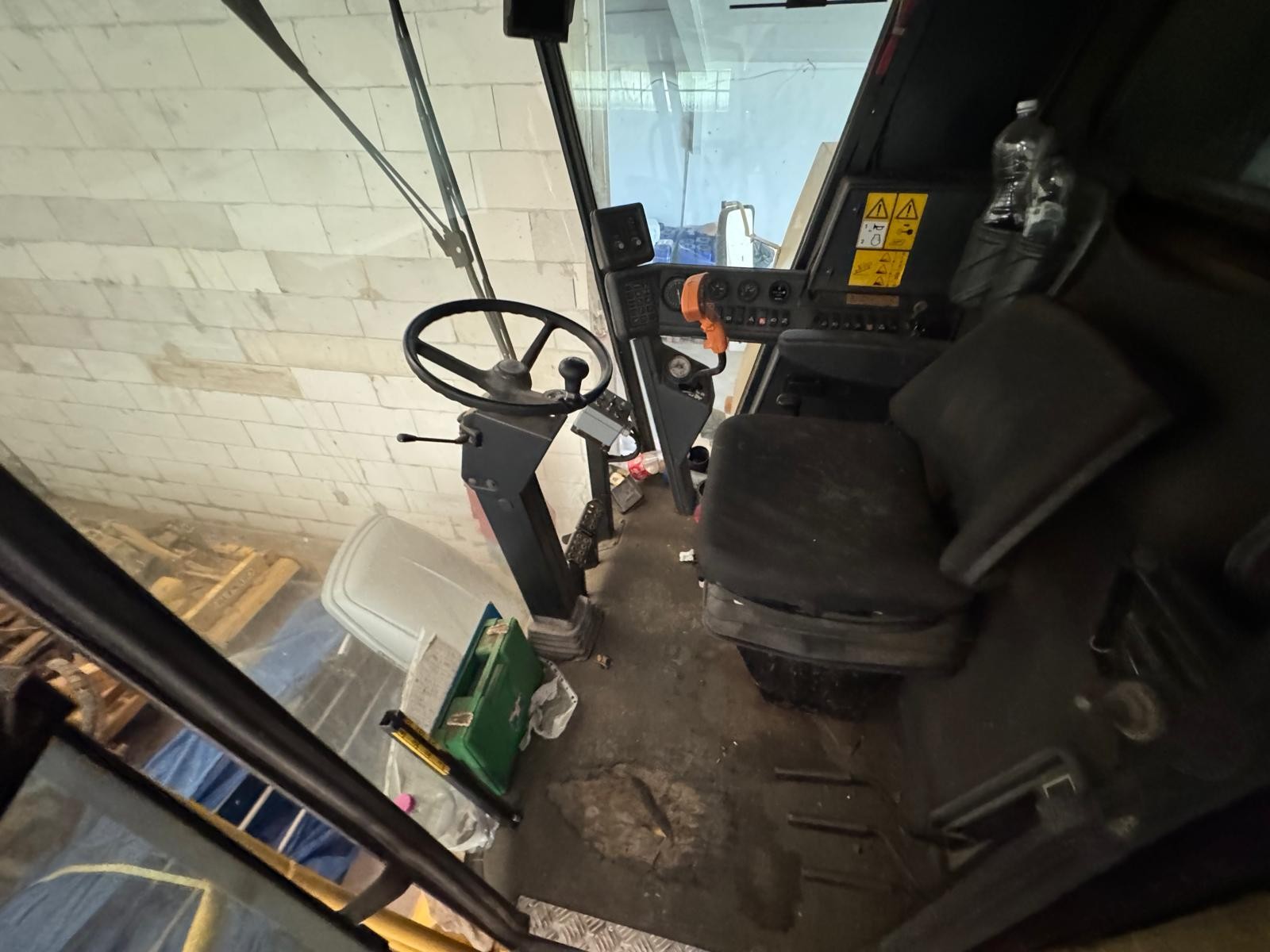 NEW HOLLAND TC56