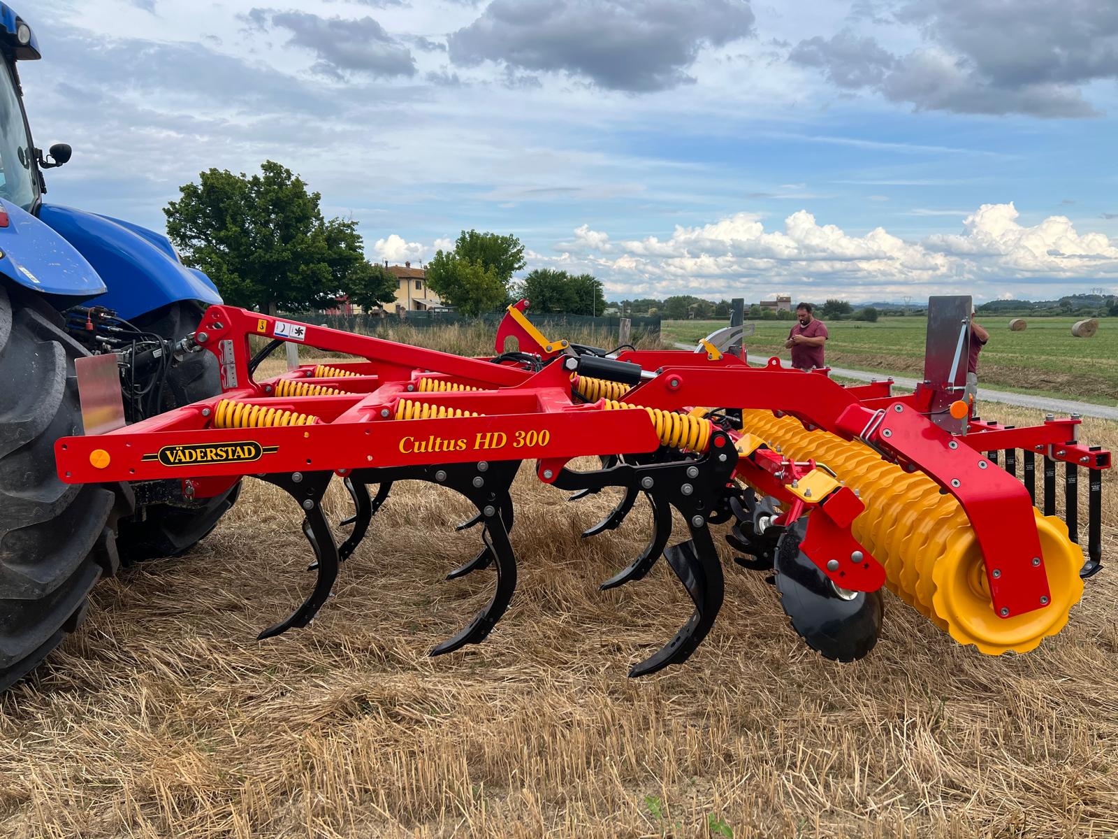 VADERSTAD CULTUS HD300