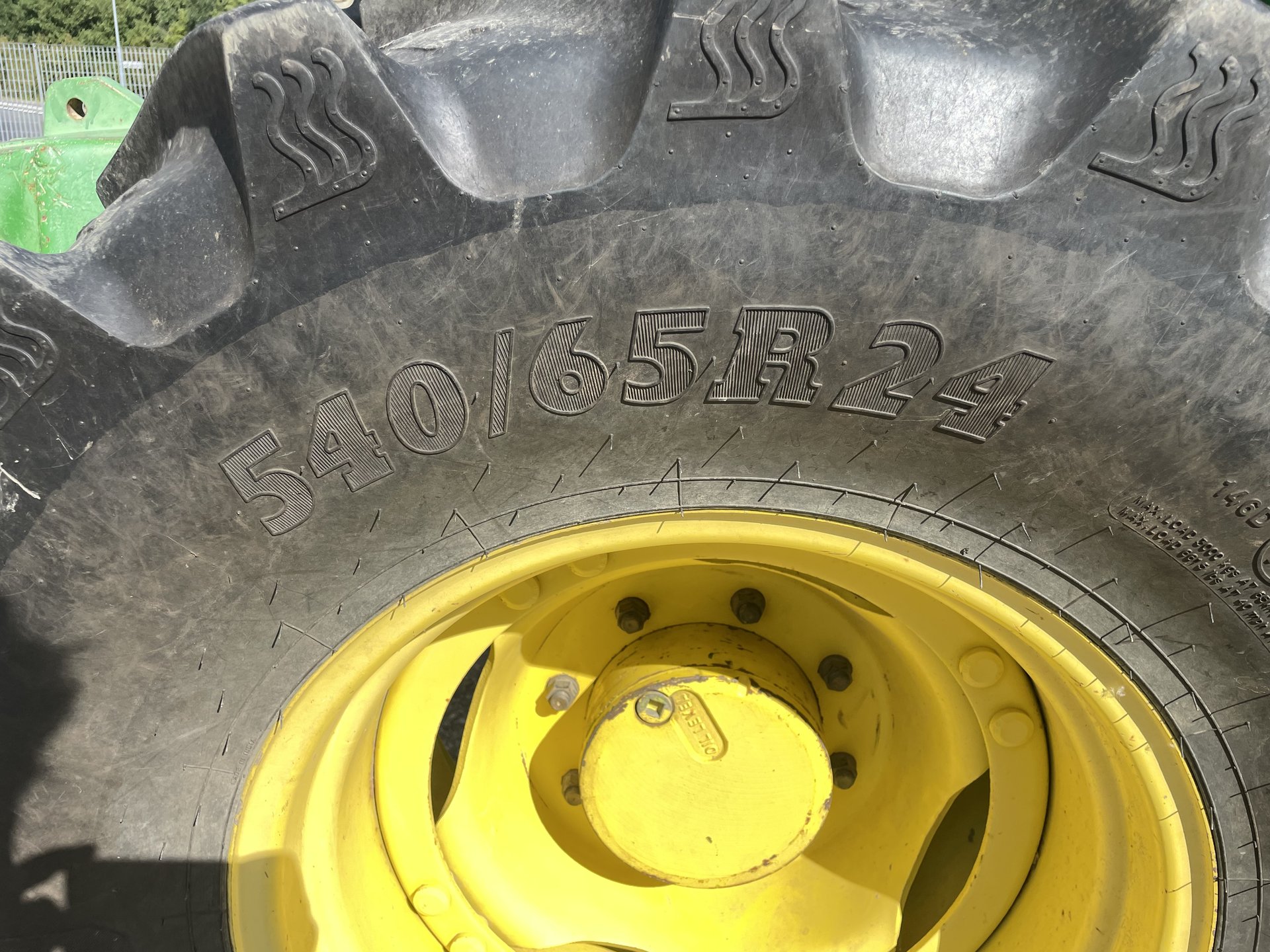 JOHN DEERE 6420 S
