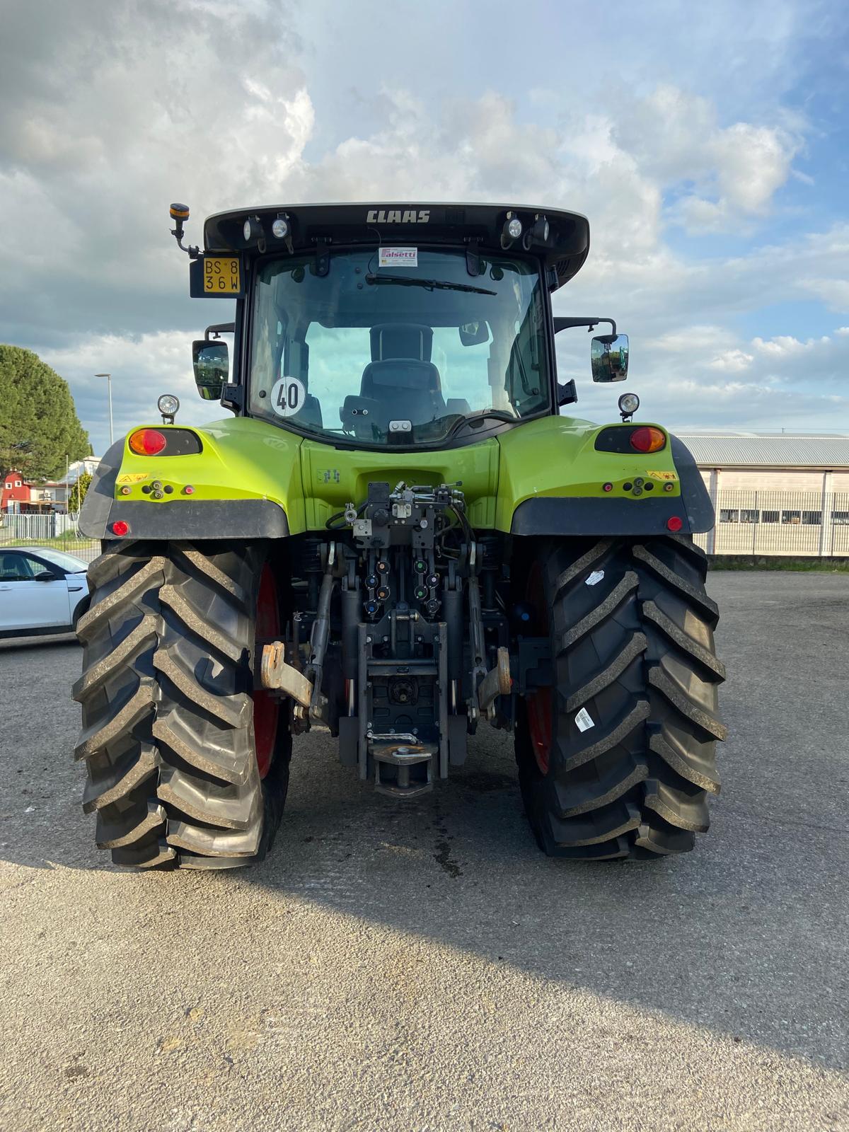 CLAAS ARION 610