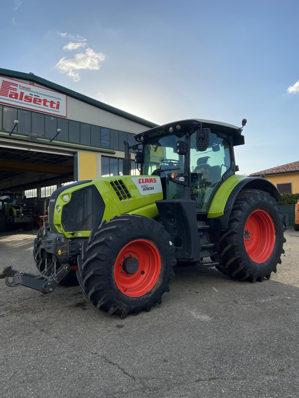 CLAAS ARION 610