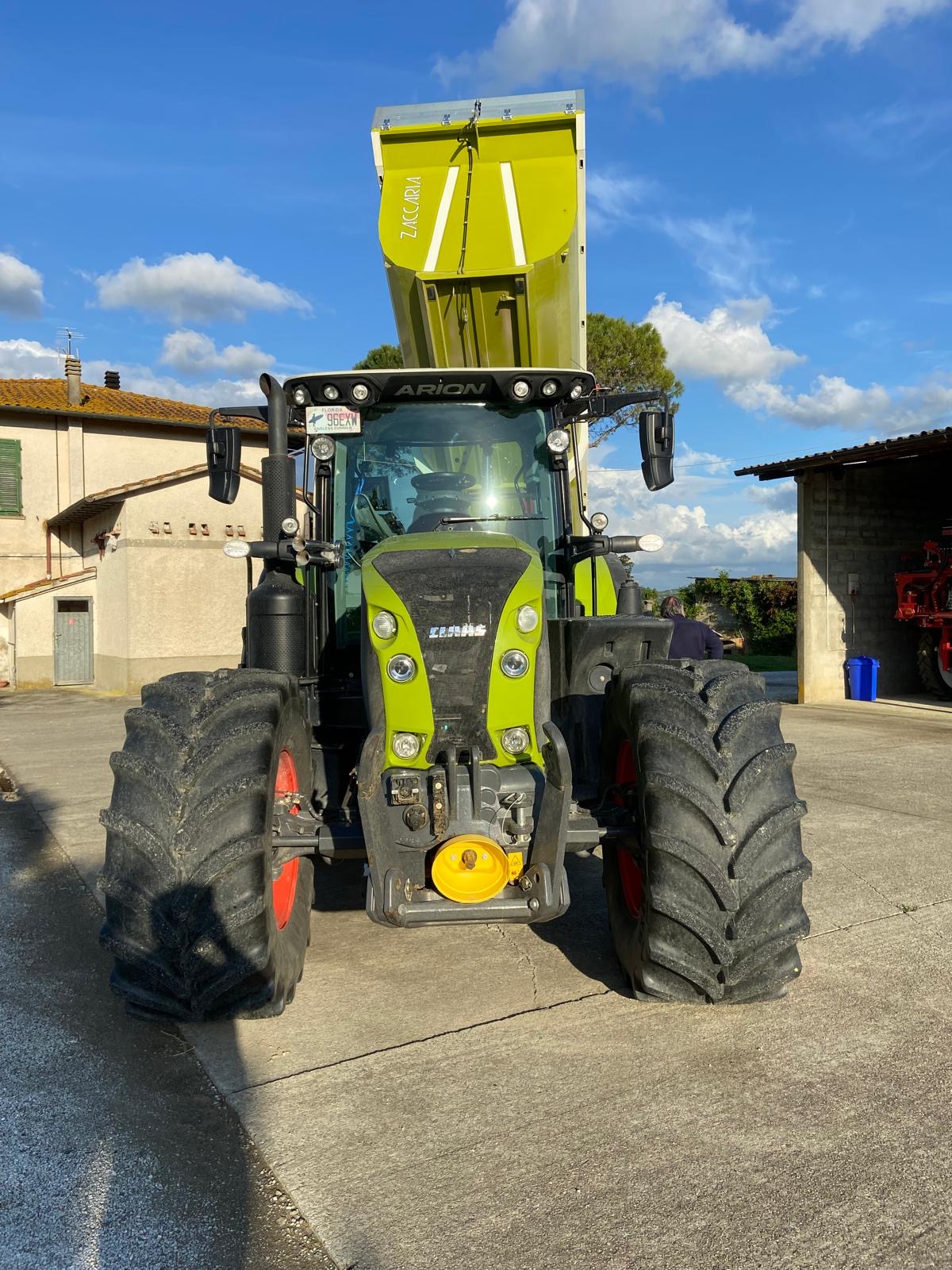 CLAAS ARION 660 CMATIC
