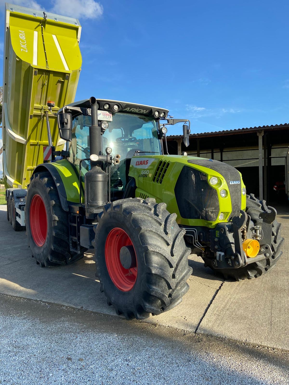 CLAAS ARION 660 CMATIC