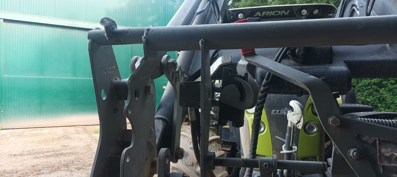 CLAAS ARION 630