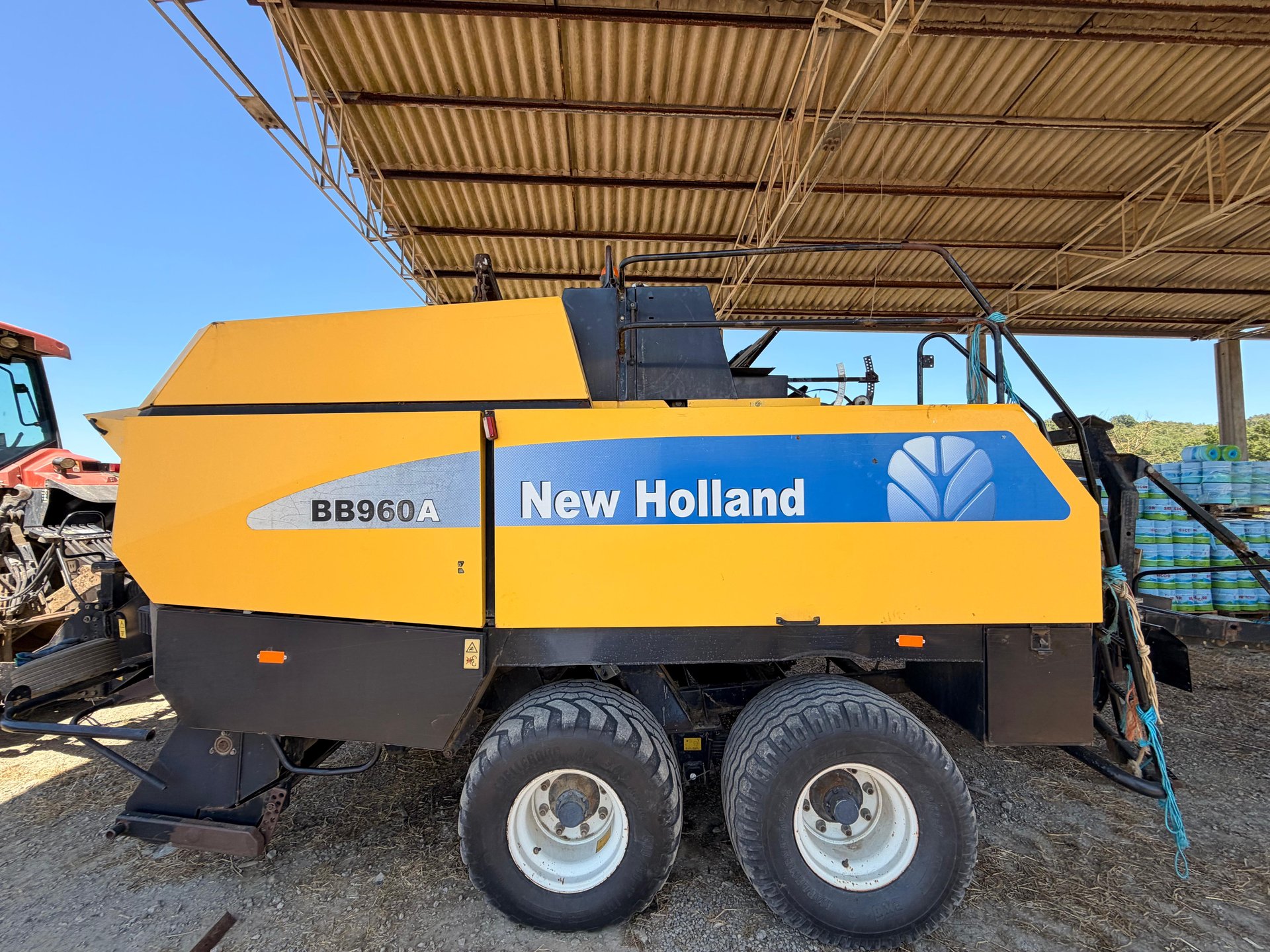 NEW HOLLAND BB 960 A