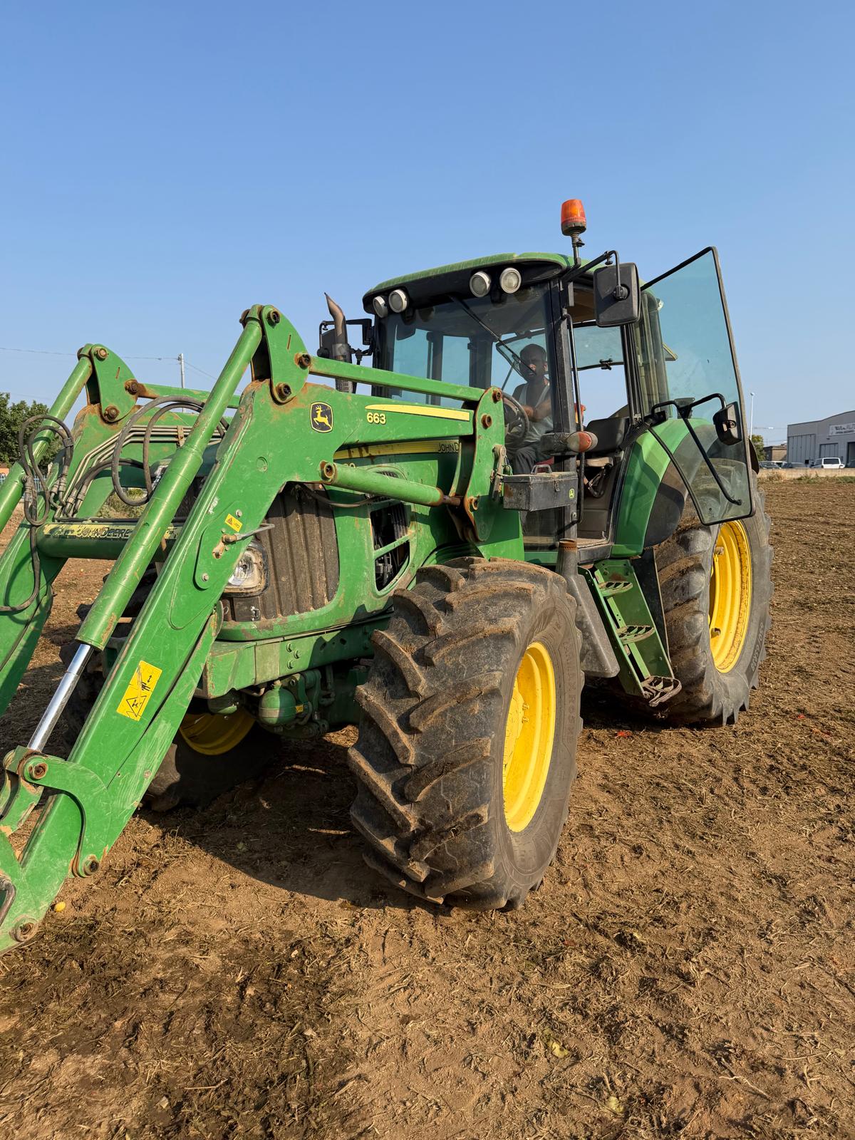 JOHN DEERE 6530 PREMIUM
